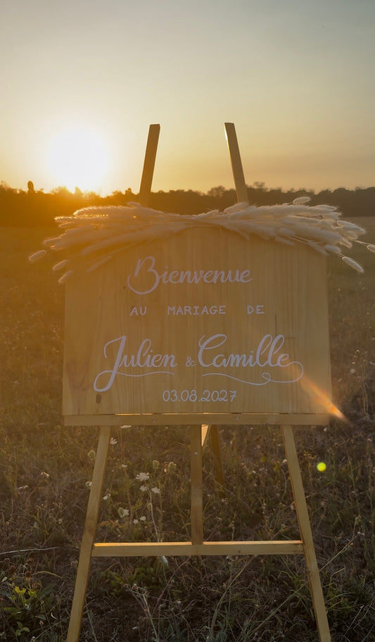 Panneau de bienvenue en bois